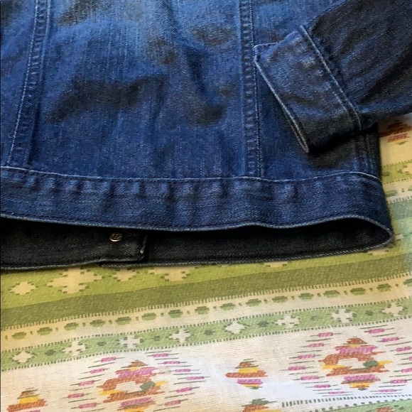 OshKosh Jean jacket - Picture 8 of 8